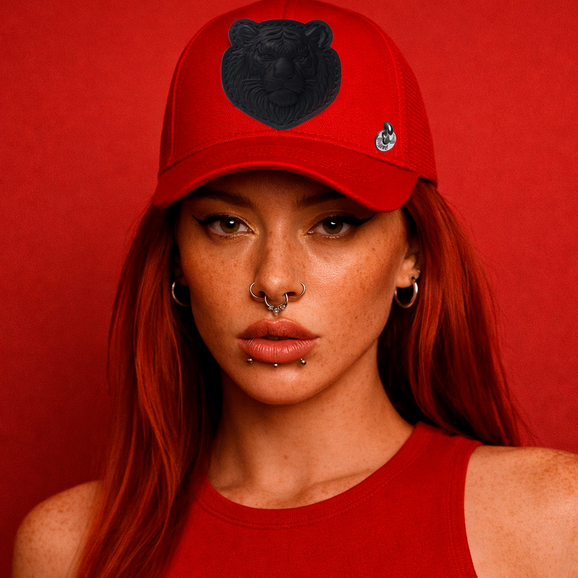 GORRAS OLVIDAME ANIMALES roja modelo