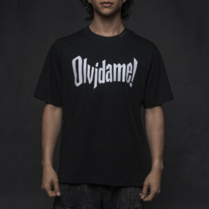 BLACK / WHITE OVERSIZED TEE