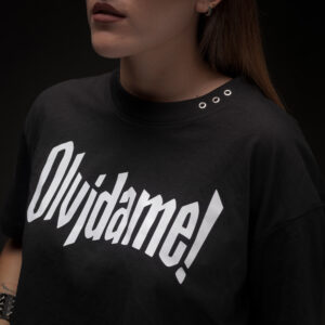 BLACK / WHITE CROP TEE