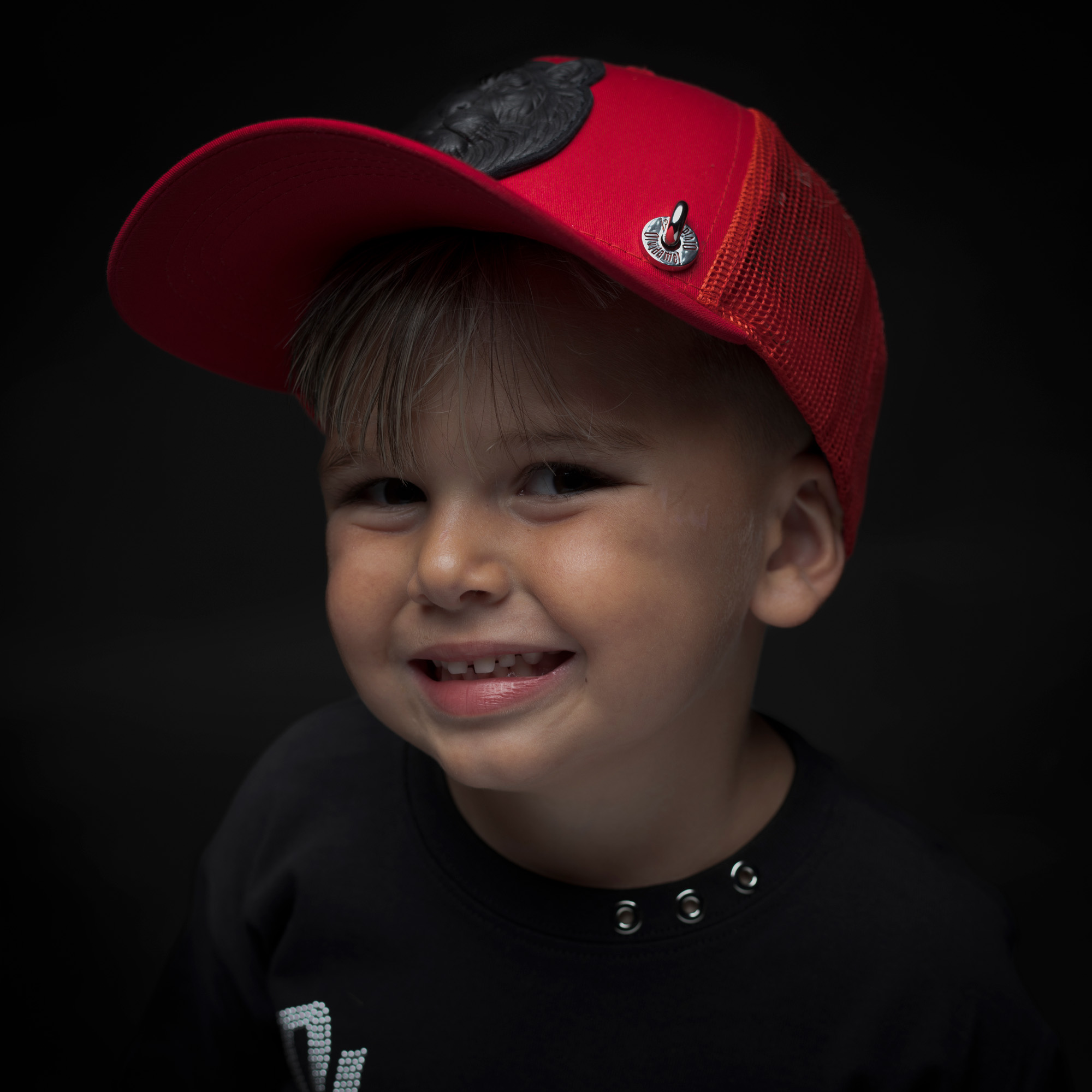KID RED / BLACK TIGER
